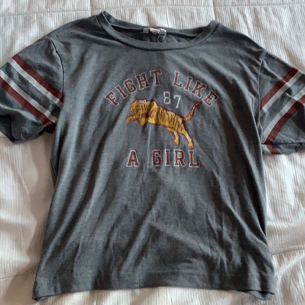 “fight like a girl” jersey style cotton t-shirt